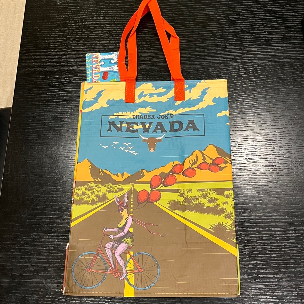 Trader Joe's Reusable Grocery Nevada Bag, NWT